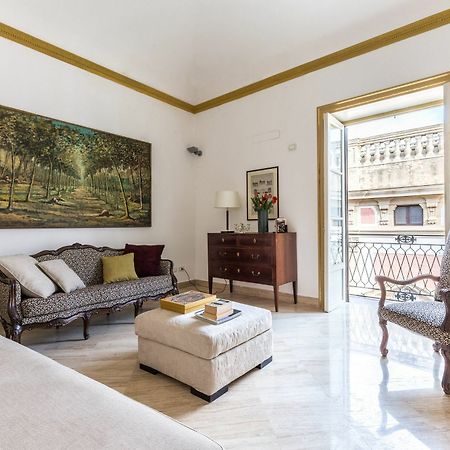 Sant'Elia Prestige Apartment With Balcony Palermo Bagian luar foto