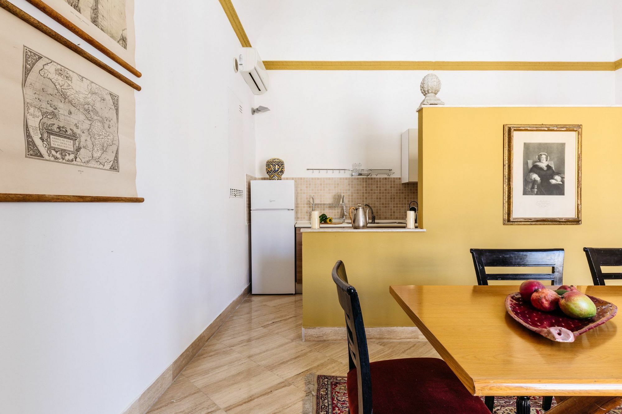 Sant'Elia Prestige Apartment With Balcony Palermo Bagian luar foto