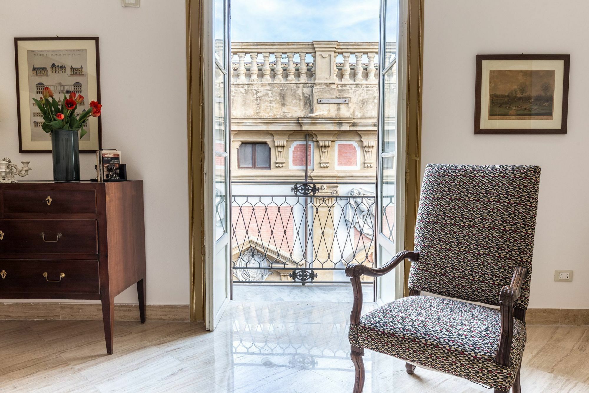 Sant'Elia Prestige Apartment With Balcony Palermo Bagian luar foto